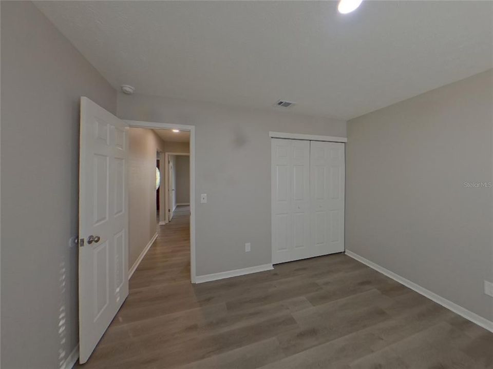 For Rent: $2,279 (4 beds, 2 baths, 1942 Square Feet)