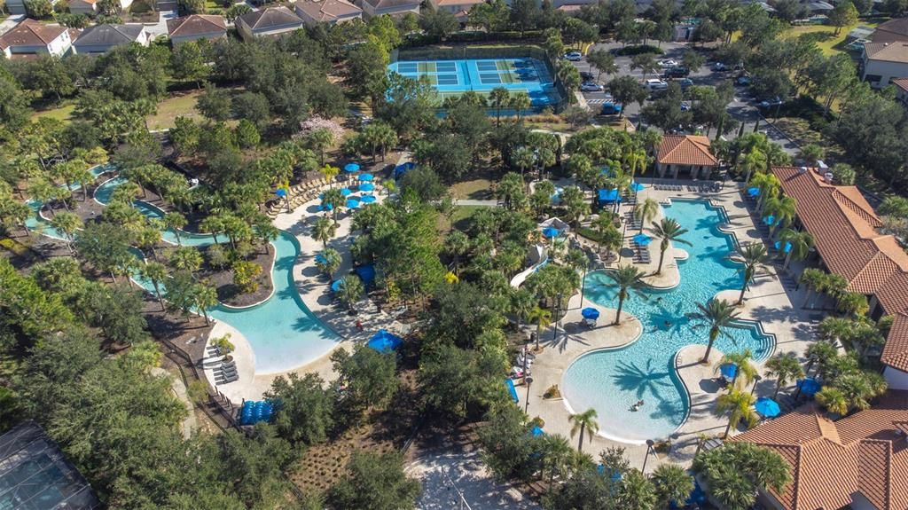 En Venta: $470,000 (5 camas, 3 baños, 2172 Pies cuadrados)