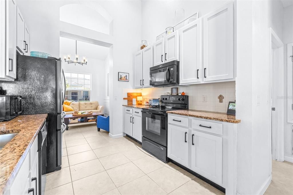 En Venta: $470,000 (5 camas, 3 baños, 2172 Pies cuadrados)