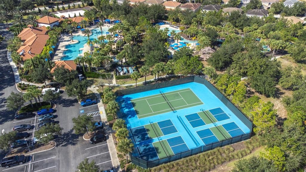 En Venta: $470,000 (5 camas, 3 baños, 2172 Pies cuadrados)