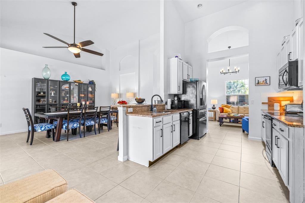 En Venta: $470,000 (5 camas, 3 baños, 2172 Pies cuadrados)