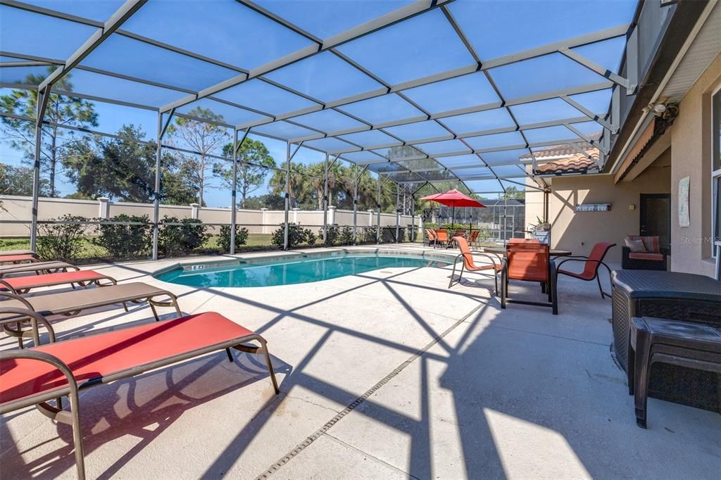 En Venta: $470,000 (5 camas, 3 baños, 2172 Pies cuadrados)