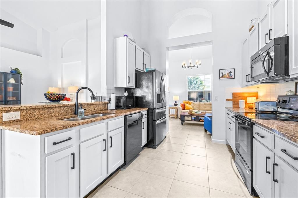 En Venta: $470,000 (5 camas, 3 baños, 2172 Pies cuadrados)