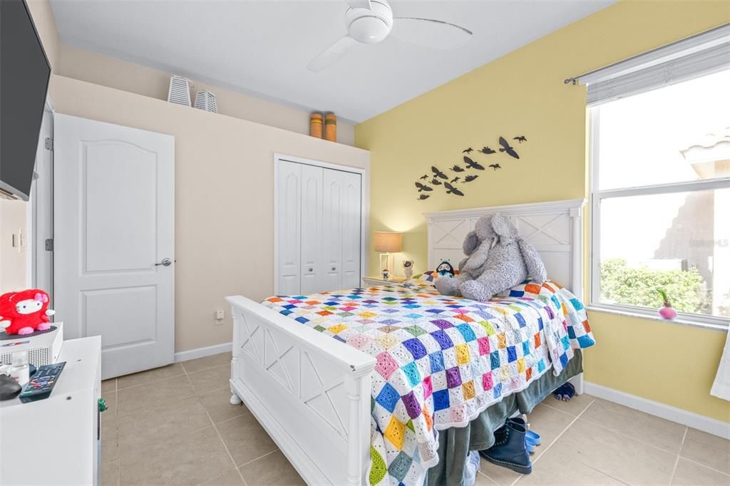 En Venta: $470,000 (5 camas, 3 baños, 2172 Pies cuadrados)