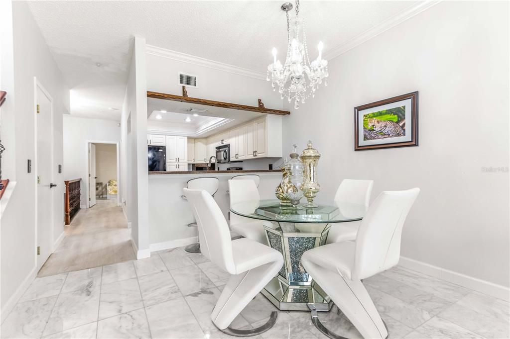 For Sale: $515,000 (3 beds, 3 baths, 1700 Square Feet)