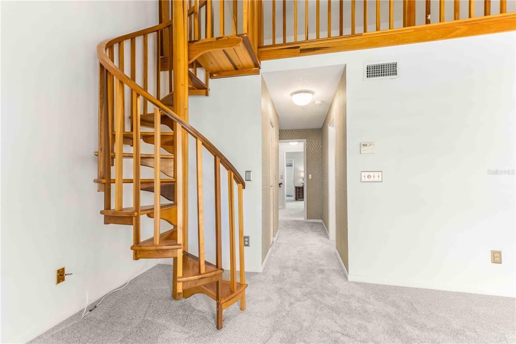 For Sale: $515,000 (3 beds, 3 baths, 1700 Square Feet)