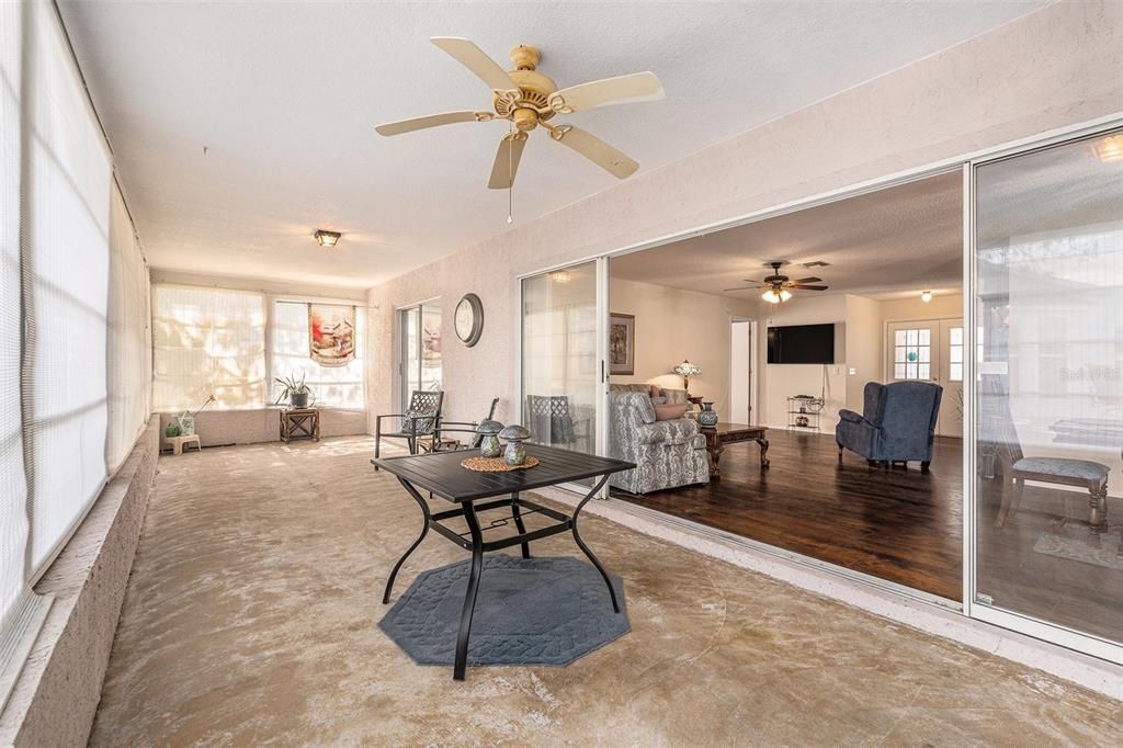 For Sale: $285,000 (2 beds, 2 baths, 1552 Square Feet)