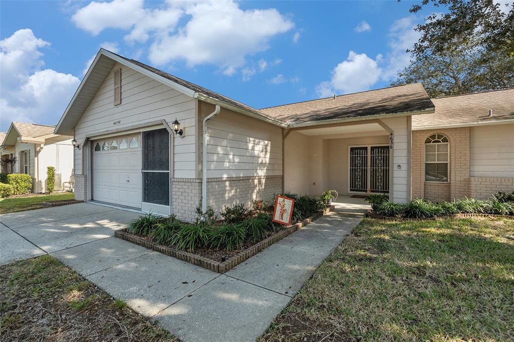 For Sale: $285,000 (2 beds, 2 baths, 1552 Square Feet)