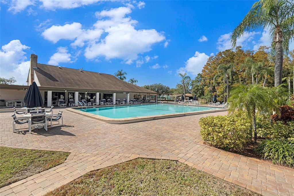 For Sale: $285,000 (2 beds, 2 baths, 1552 Square Feet)