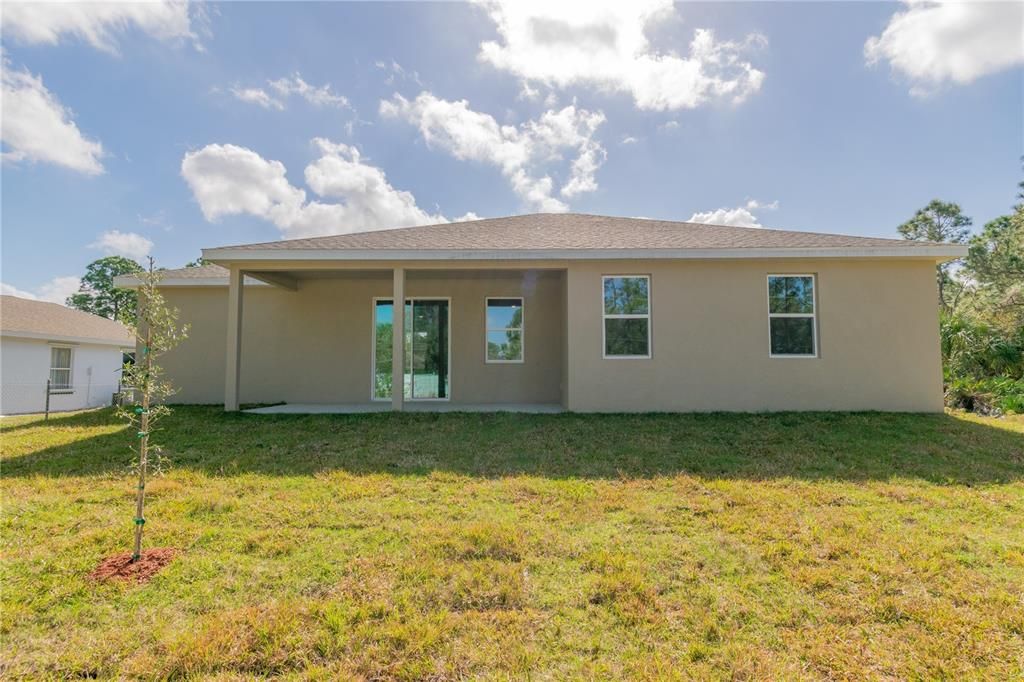 For Sale: $369,900 (3 beds, 2 baths, 1670 Square Feet)