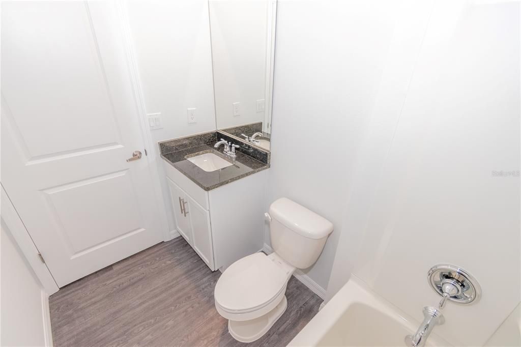 For Sale: $369,900 (3 beds, 2 baths, 1670 Square Feet)