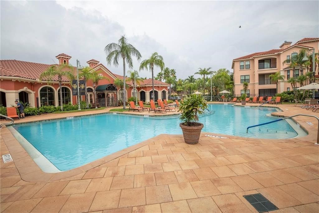 出租: $2,575 (2 贝兹, 2 浴室, 1350 平方英尺)