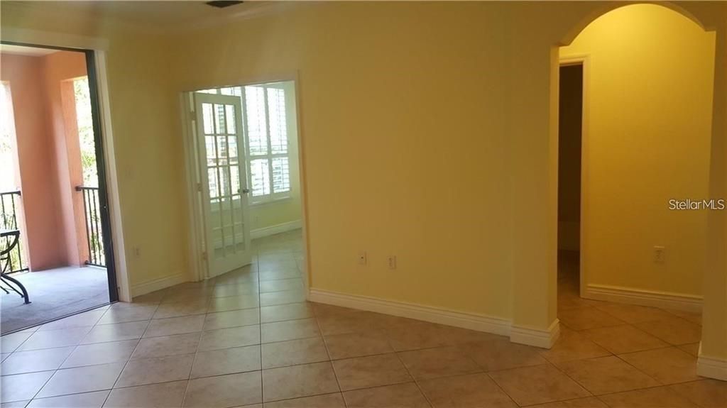 出租: $2,575 (2 贝兹, 2 浴室, 1350 平方英尺)