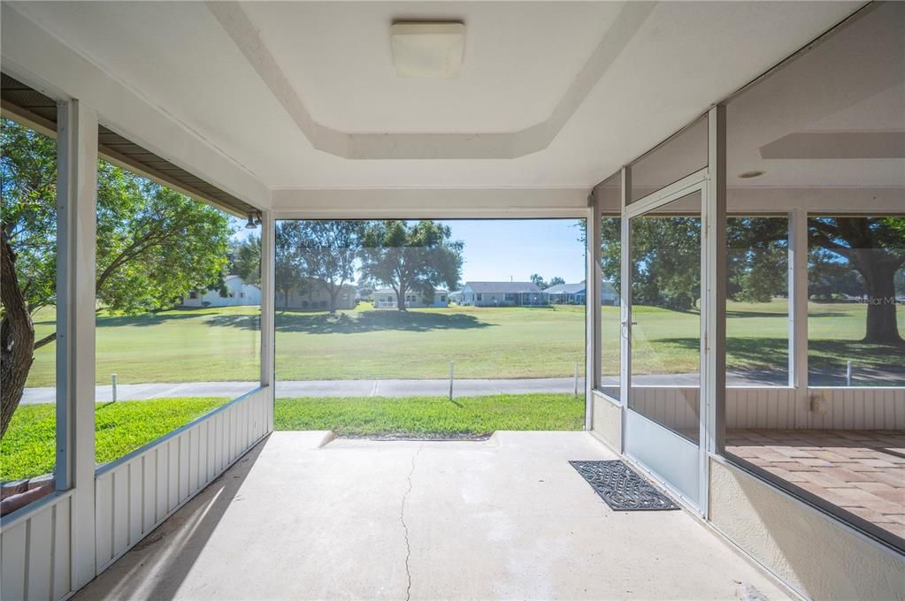 For Sale: $325,000 (2 beds, 2 baths, 1627 Square Feet)