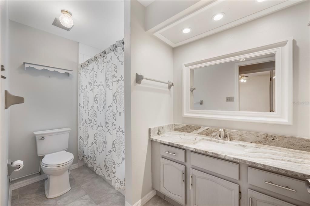 For Sale: $325,000 (2 beds, 2 baths, 1627 Square Feet)