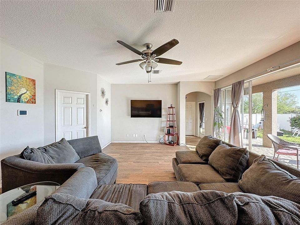 待售: $449,900 (5 贝兹, 3 浴室, 3364 平方英尺)