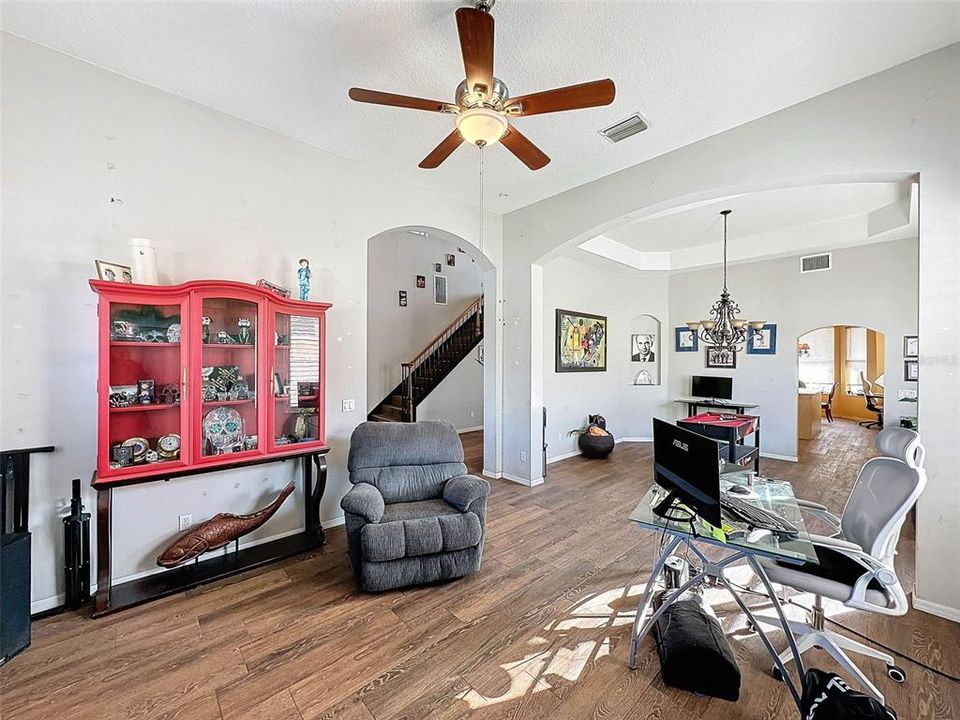 待售: $449,900 (5 贝兹, 3 浴室, 3364 平方英尺)