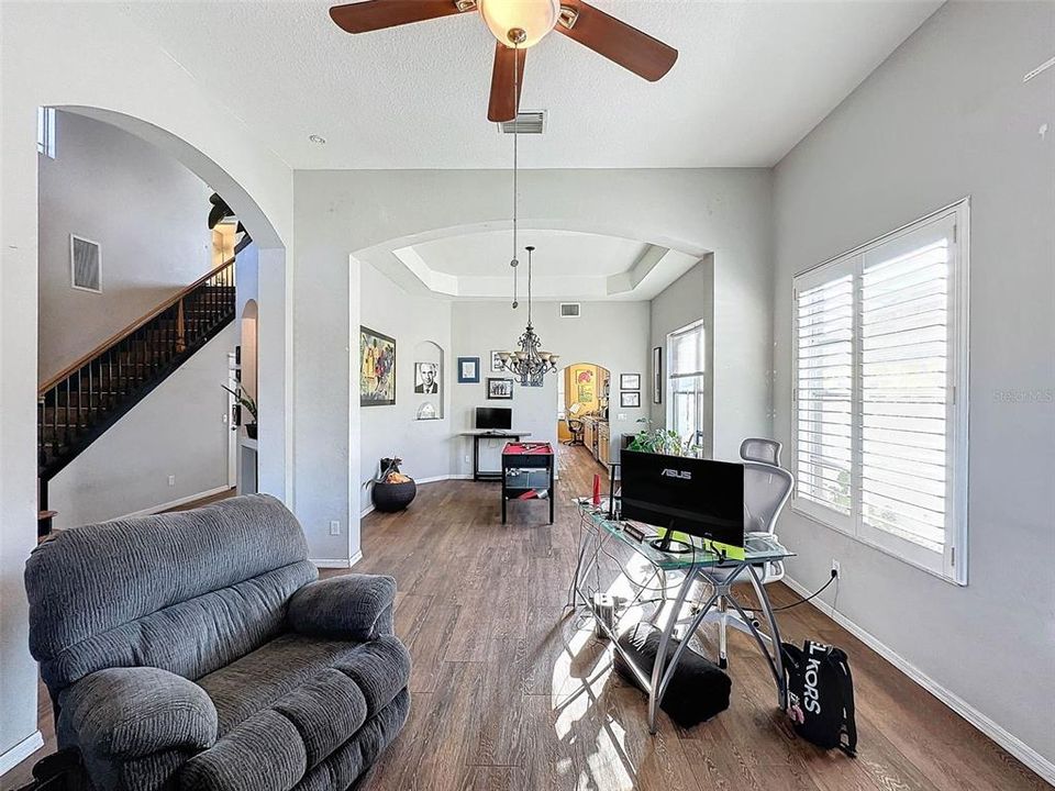 待售: $449,900 (5 贝兹, 3 浴室, 3364 平方英尺)