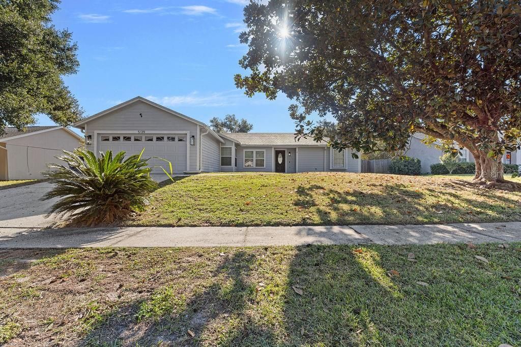 For Sale: $389,900 (4 beds, 2 baths, 1628 Square Feet)