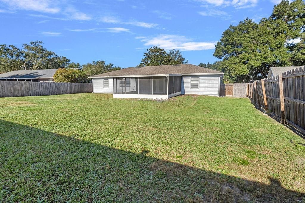 For Sale: $389,900 (4 beds, 2 baths, 1628 Square Feet)