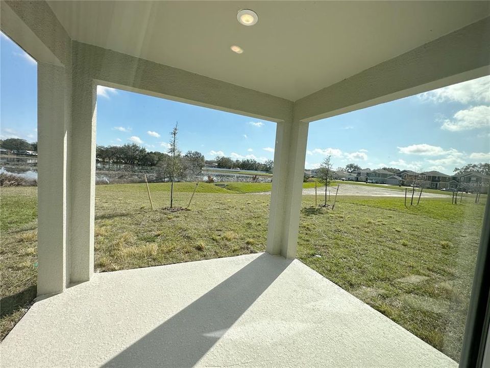 For Rent: $2,100 (4 beds, 2 baths, 1848 Square Feet)