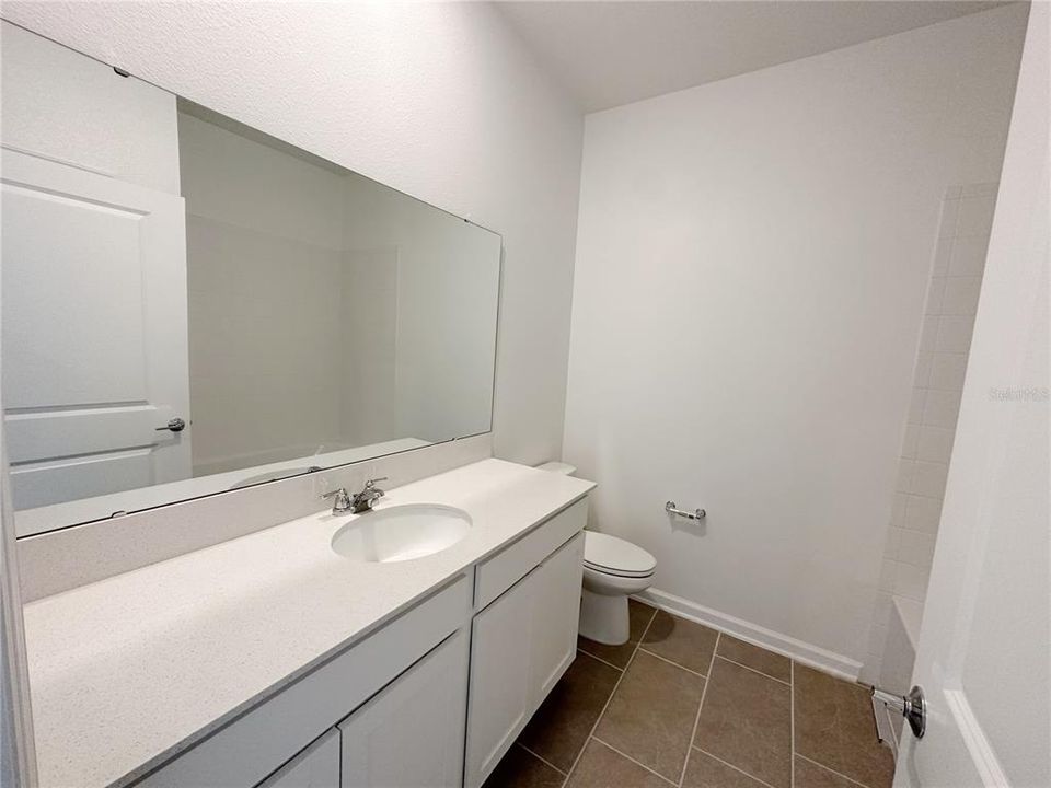 For Rent: $2,100 (4 beds, 2 baths, 1848 Square Feet)