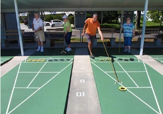 Active With Contract: $175,000 (2 beds, 2 baths, 1400 Square Feet)