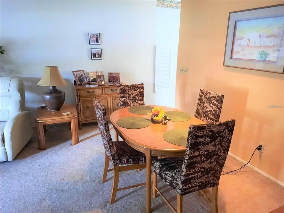 Active With Contract: $175,000 (2 beds, 2 baths, 1400 Square Feet)