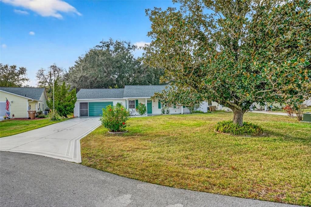 На продажу: $224,900 (2 спален, 2 ванн, 1304 Квадратных фут)