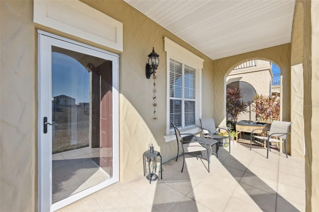 En Venta: $278,777 (4 camas, 3 baños, 1950 Pies cuadrados)