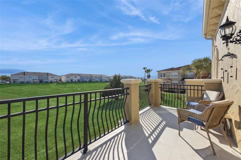 En Venta: $278,777 (4 camas, 3 baños, 1950 Pies cuadrados)