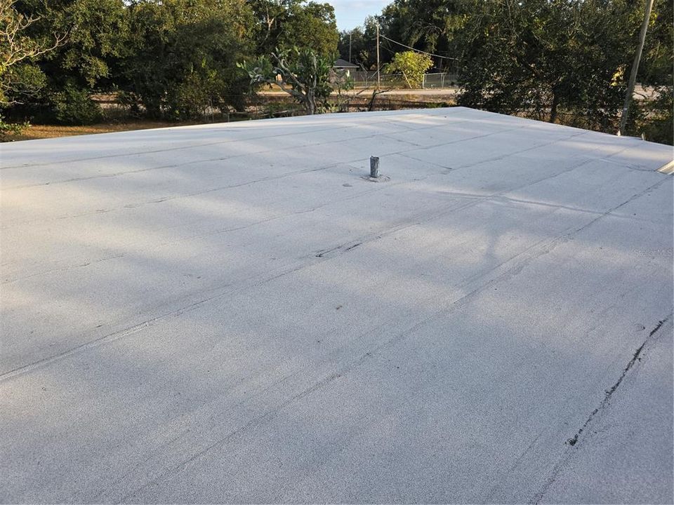 待售: $160,000 (2 贝兹, 1 浴室, 775 平方英尺)