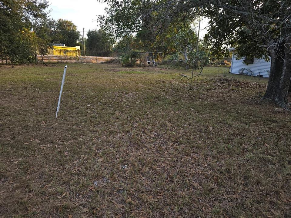 待售: $160,000 (2 贝兹, 1 浴室, 775 平方英尺)