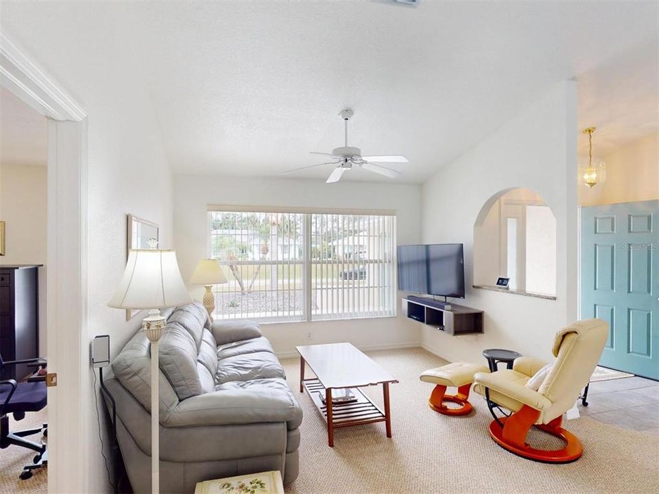 待售: $349,900 (3 贝兹, 2 浴室, 1466 平方英尺)