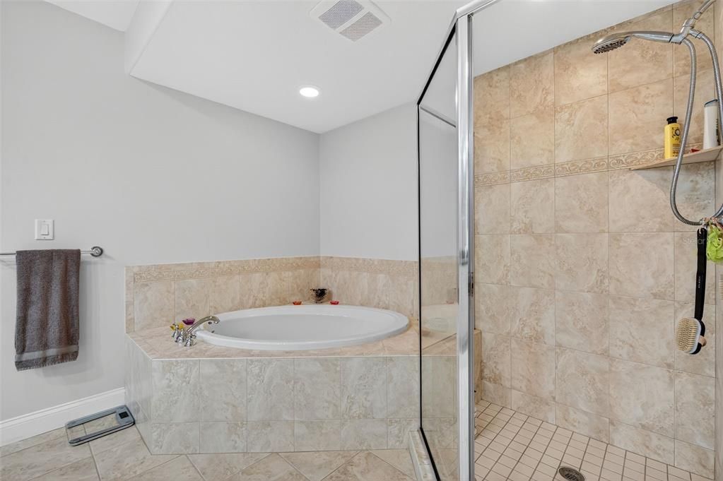 На продажу: $1,550,000 (3 спален, 3 ванн, 2350 Квадратных фут)