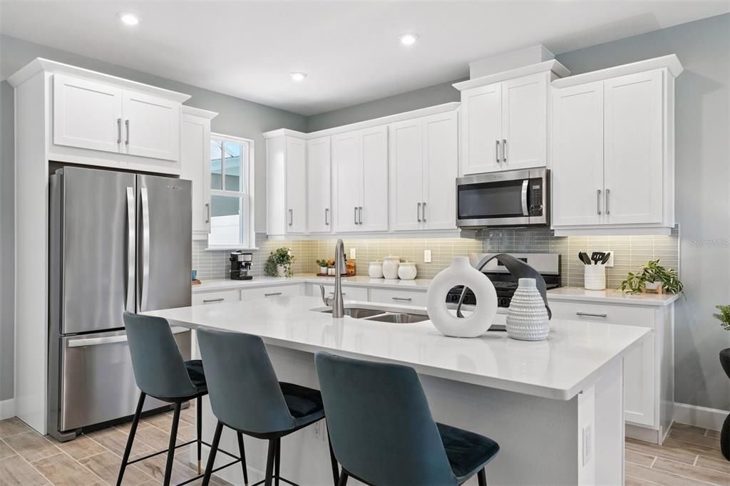 待售: $651,990 (3 贝兹, 2 浴室, 1651 平方英尺)