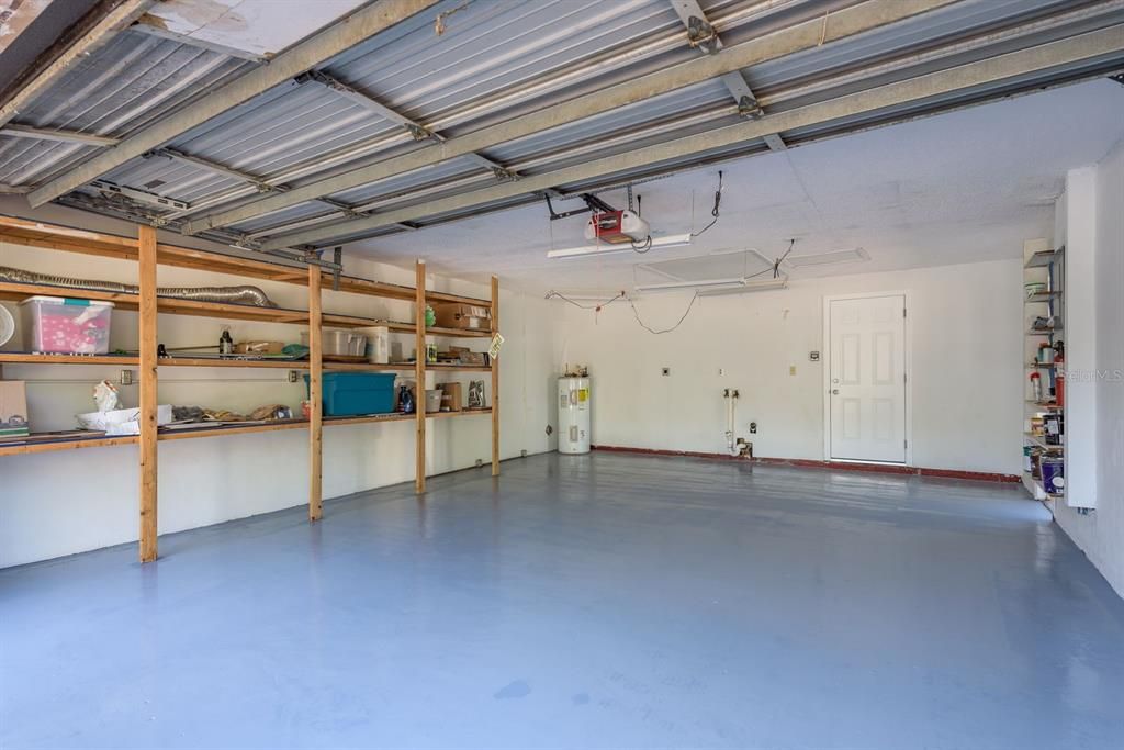 For Rent: $2,495 (4 beds, 2 baths, 1814 Square Feet)