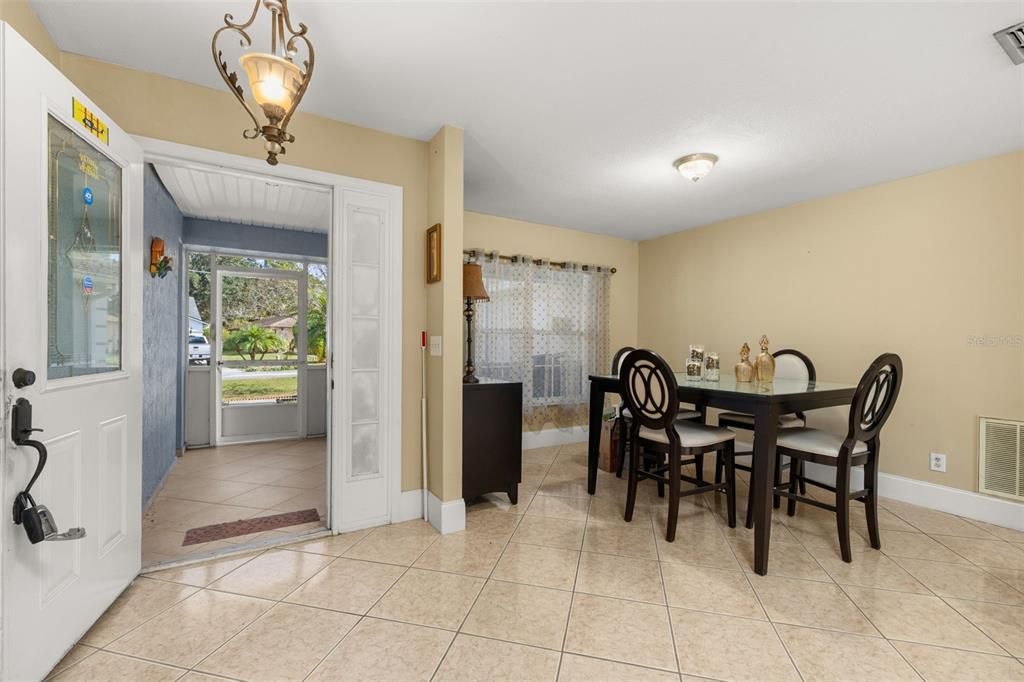 For Sale: $300,000 (4 beds, 2 baths, 2259 Square Feet)