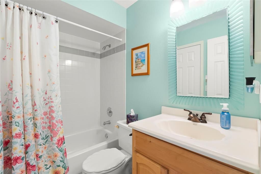 For Sale: $489,000 (3 beds, 3 baths, 1585 Square Feet)