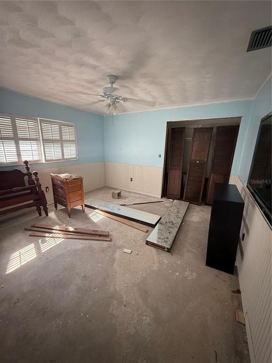 For Sale: $449,900 (4 beds, 3 baths, 3051 Square Feet)