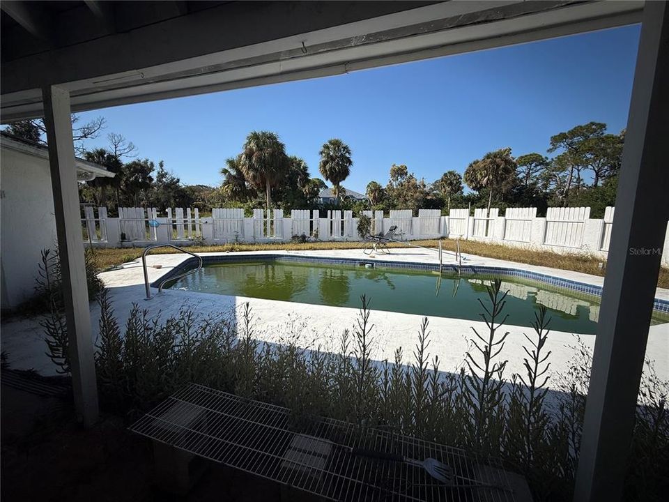 For Sale: $449,900 (4 beds, 3 baths, 3051 Square Feet)