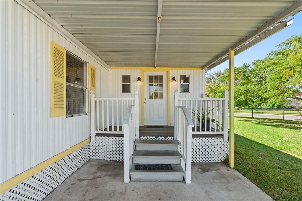 Active With Contract: $185,000 (4 beds, 2 baths, 1560 Square Feet)