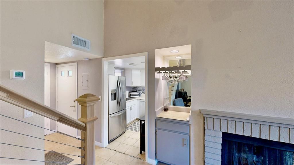 待售: $225,000 (2 贝兹, 2 浴室, 1120 平方英尺)