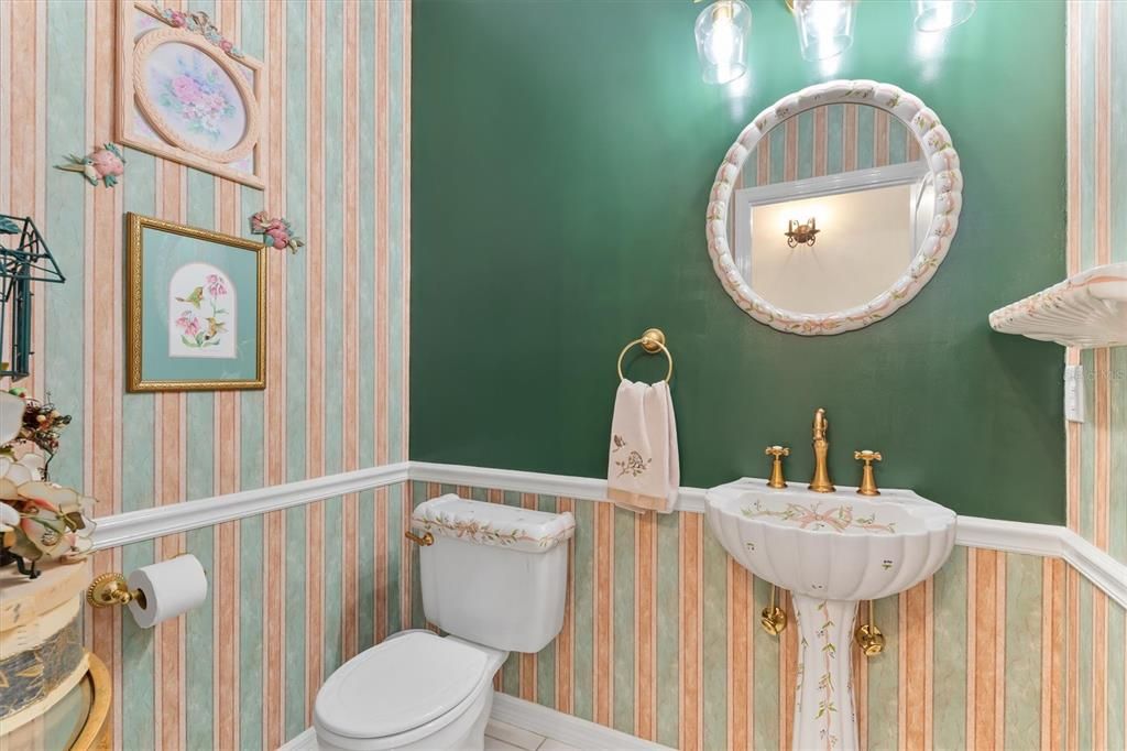 En Venta: $1,431,000 (4 camas, 4 baños, 2781 Pies cuadrados)