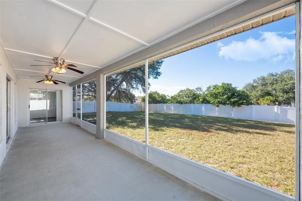 For Sale: $355,000 (3 beds, 2 baths, 1519 Square Feet)