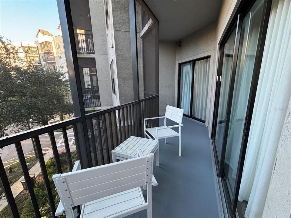 For Sale: $205,000 (2 beds, 2 baths, 1375 Square Feet)