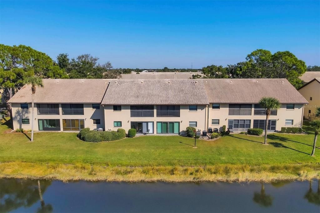 For Sale: $275,000 (2 beds, 2 baths, 1155 Square Feet)