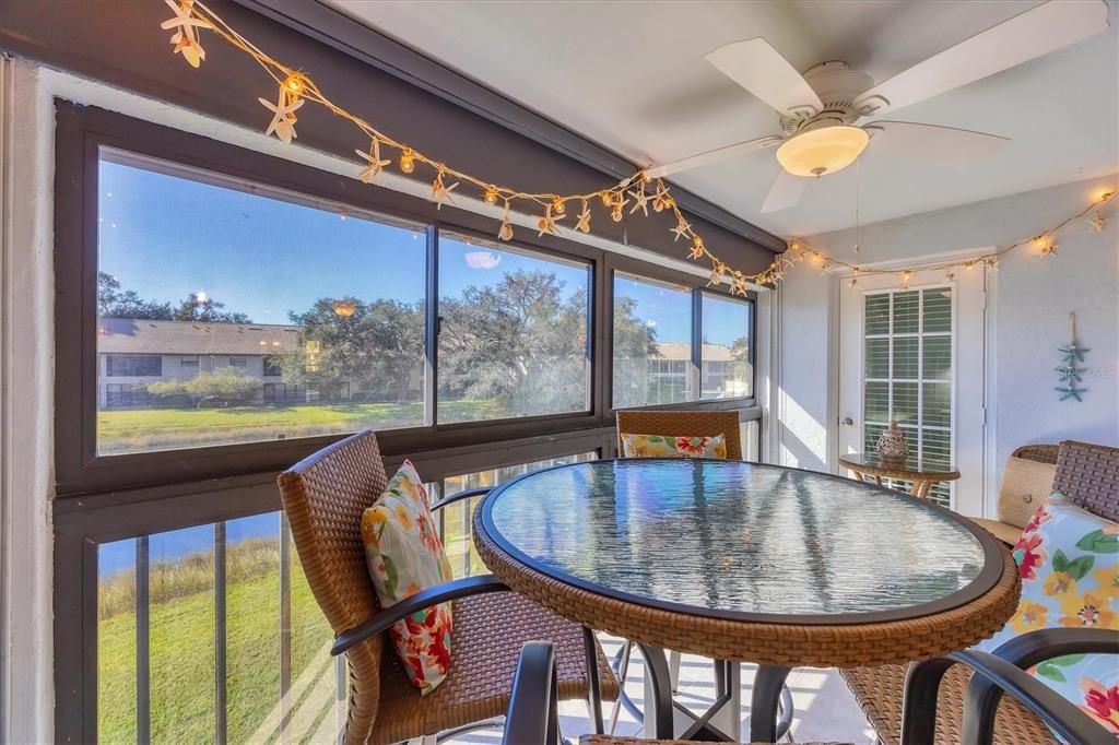 For Sale: $275,000 (2 beds, 2 baths, 1155 Square Feet)