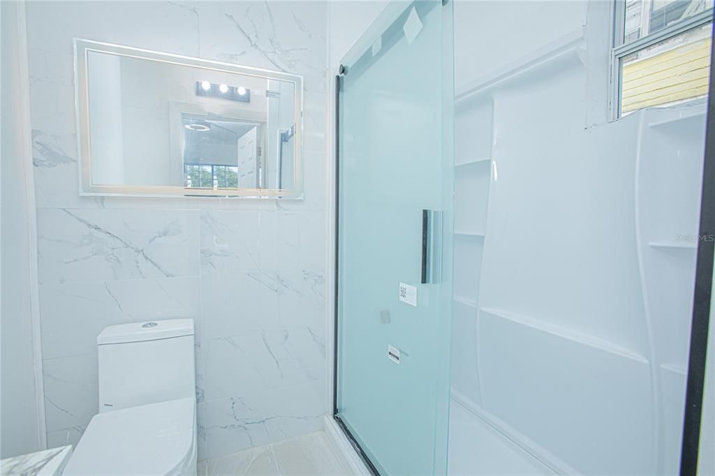 На продажу: $439,000 (5 спален, 3 ванн, 1752 Квадратных фут)