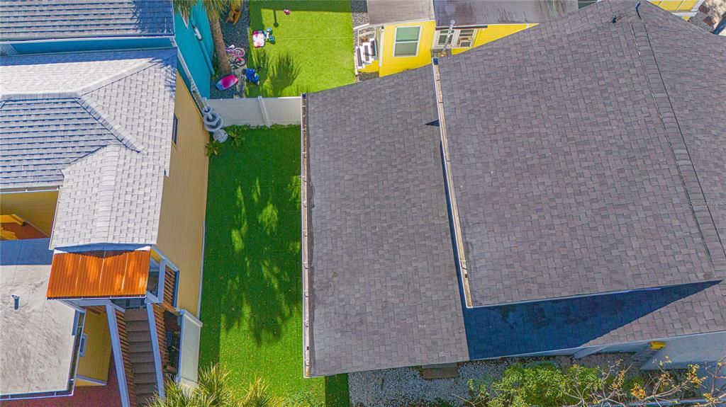 На продажу: $439,000 (5 спален, 3 ванн, 1752 Квадратных фут)